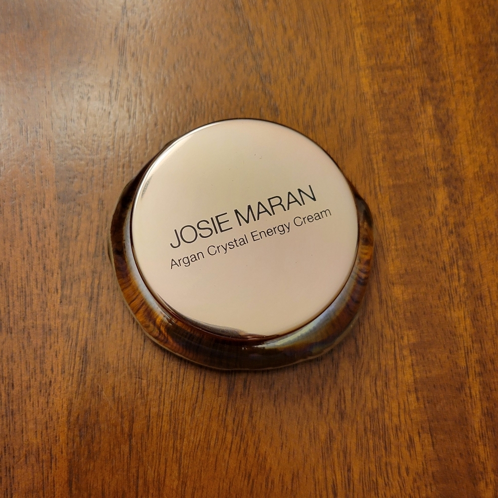 Josie Maran Argan Crystal Energy Balm